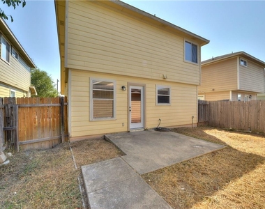 9212 Rowlands Sayle Rd - Photo Thumbnail 13