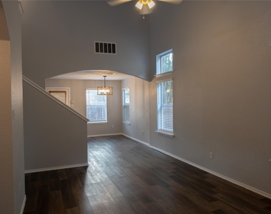 9212 Rowlands Sayle Rd - Photo Thumbnail 31