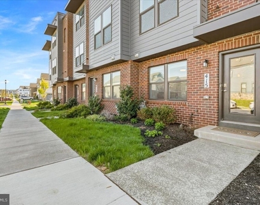 415 Union Street - Photo Thumbnail 1