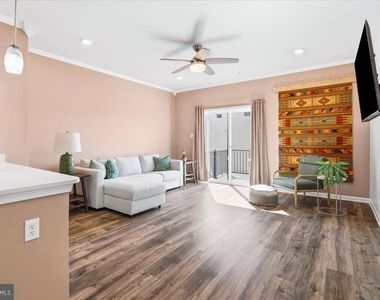 415 Union Street - Photo Thumbnail 7