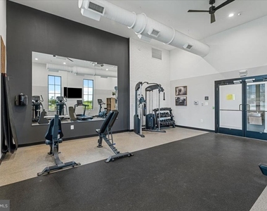415 Union Street - Photo Thumbnail 35