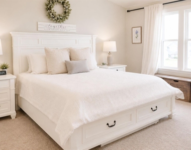 153 Blue Agate Ct - Photo Thumbnail 13
