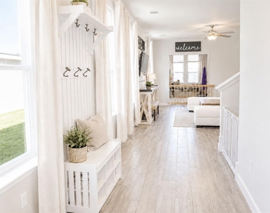 153 Blue Agate Ct - Photo Thumbnail 1