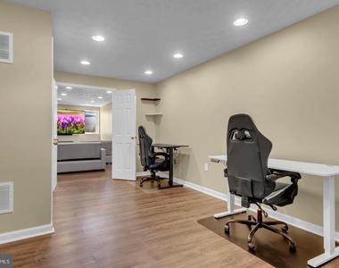4907 Cordova Court - Photo Thumbnail 12