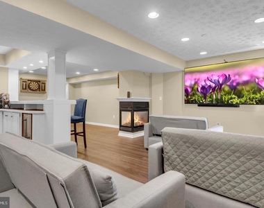 4907 Cordova Court - Photo Thumbnail 5