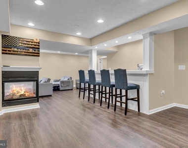 4907 Cordova Court - Photo Thumbnail 4