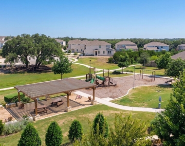 1601 Harrongton Way - Photo Thumbnail 33