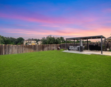1601 Harrongton Way - Photo Thumbnail 29