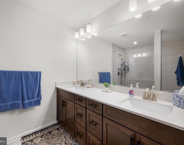 4514 Reaney Lane - Photo Thumbnail 17