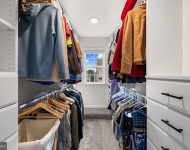 4514 Reaney Lane - Photo Thumbnail 16
