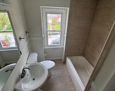 5411 Cynthia Terrace - Photo Thumbnail 15