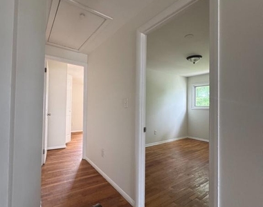 5411 Cynthia Terrace - Photo Thumbnail 8