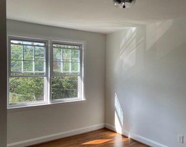 7228 Lanark Road - Photo Thumbnail 8