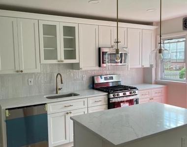 7228 Lanark Road - Photo Thumbnail 12
