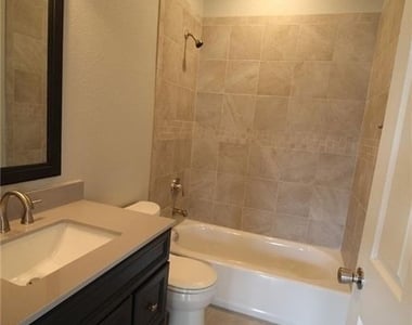 3402 Crystal Cir - Photo Thumbnail 12