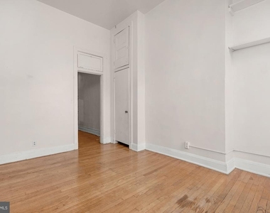 931 Saint Paul Street - Photo Thumbnail 9