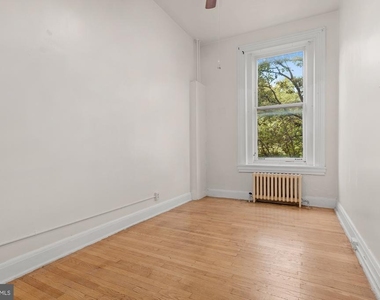 931 Saint Paul Street - Photo Thumbnail 12