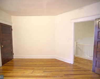 608 E 33rd Street - Photo Thumbnail 11