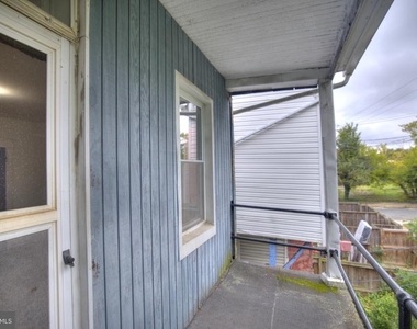 608 E 33rd Street - Photo Thumbnail 14