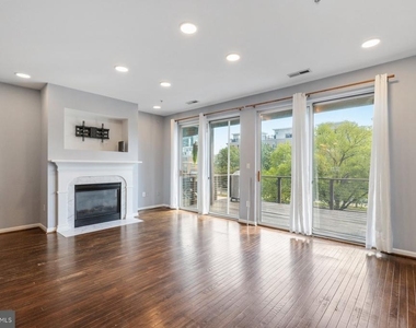 1025 Covington Street - Photo Thumbnail 9
