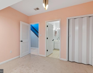 1025 Covington Street - Photo Thumbnail 11