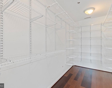 1025 Covington Street - Photo Thumbnail 14