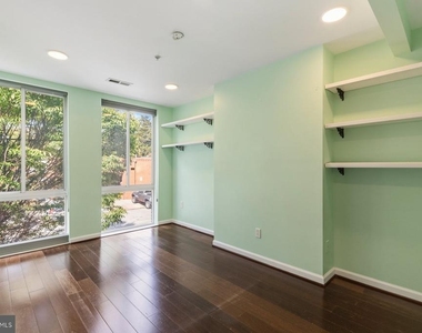 1025 Covington Street - Photo Thumbnail 12