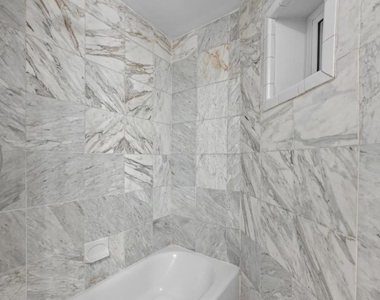 2024 Park Avenue - Photo Thumbnail 10