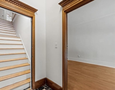 2024 Park Avenue - Photo Thumbnail 1