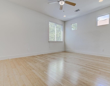 3301 Thomas Kincheon St - Photo Thumbnail 15