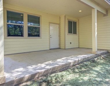 3301 Thomas Kincheon St - Photo Thumbnail 19