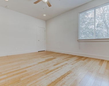 3301 Thomas Kincheon St - Photo Thumbnail 16
