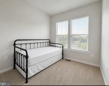3491 Cormorant Drive - Photo Thumbnail 15