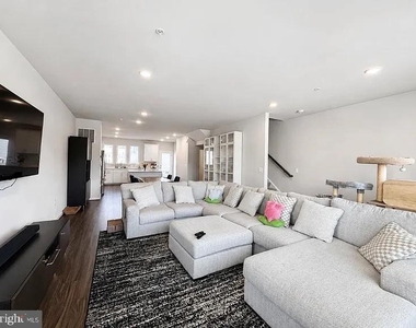 3491 Cormorant Drive - Photo Thumbnail 5