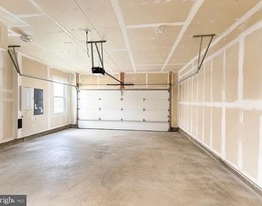 3491 Cormorant Drive - Photo Thumbnail 24