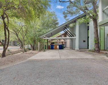 1505 Bridgeway Dr - Photo Thumbnail 2