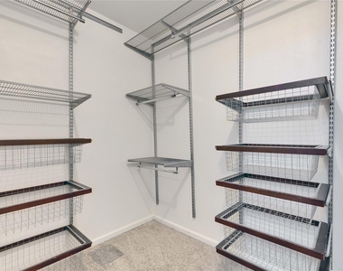 1505 Bridgeway Dr - Photo Thumbnail 17