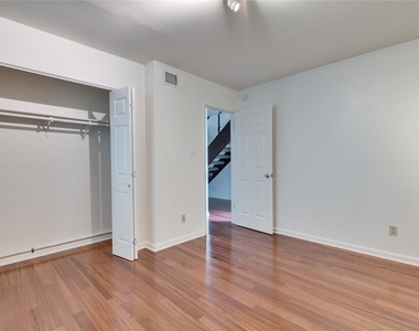 1505 Bridgeway Dr - Photo Thumbnail 23