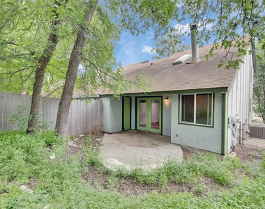 1505 Bridgeway Dr - Photo Thumbnail 21