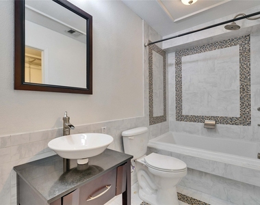 1505 Bridgeway Dr - Photo Thumbnail 16
