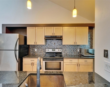 1505 Bridgeway Dr - Photo Thumbnail 22