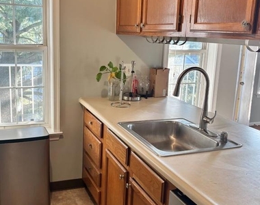 3121 Charing Crossing - Photo Thumbnail 4