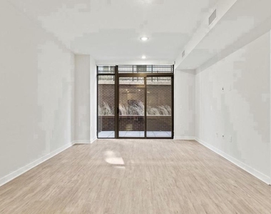 4000 Wisconsin Avenue Nw - Photo Thumbnail 27