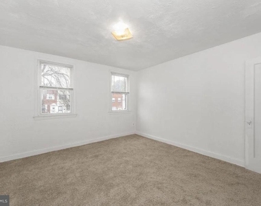 4208 Foote Street Ne - Photo Thumbnail 6