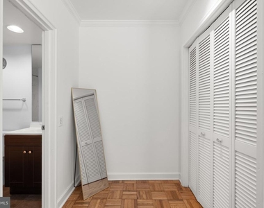 2130 N Street Nw - Photo Thumbnail 20