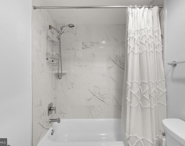 2130 N Street Nw - Photo Thumbnail 17