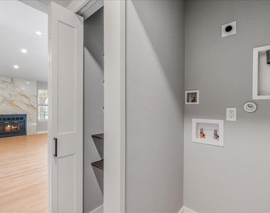 803 Kavanagh Dr - Photo Thumbnail 24