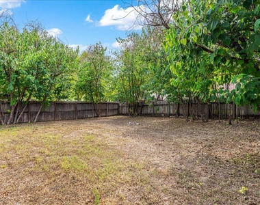 803 Kavanagh Dr - Photo Thumbnail 29