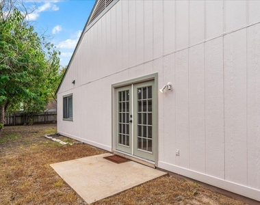803 Kavanagh Dr - Photo Thumbnail 25