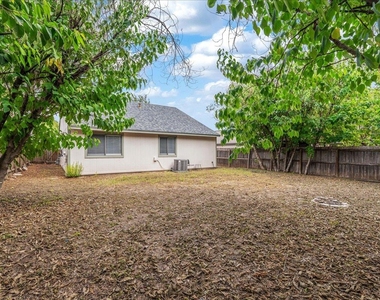 803 Kavanagh Dr - Photo Thumbnail 28